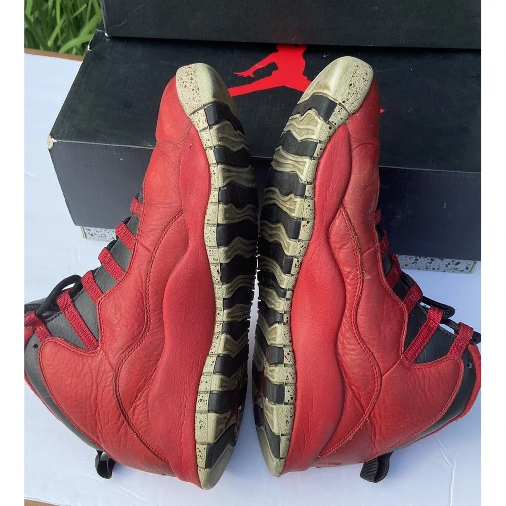 Nike‎ Air Jordan 10 X Retro Bulls Over Broadway Gym Red 30th Size 9.5 705178-601